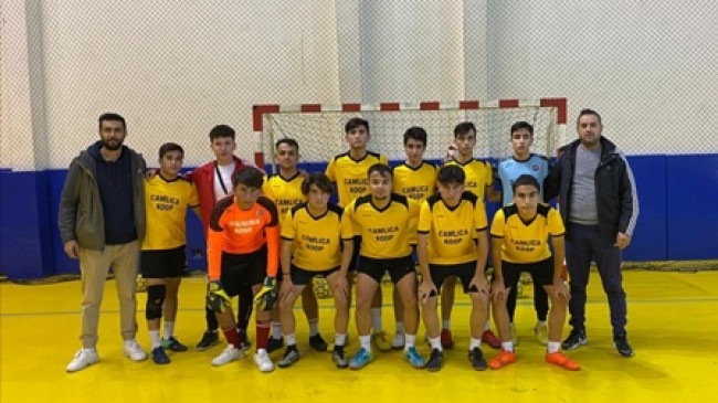 Şehit Emin Çelik Anadolu Lisesinden Futsalda Büyük Başarı