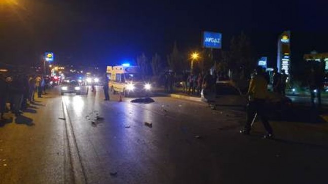 Mut’ta mobiletle otomobil çarpıştı 1 ölü 4 yaralı