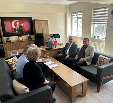 kaymakam okul ziyaret1