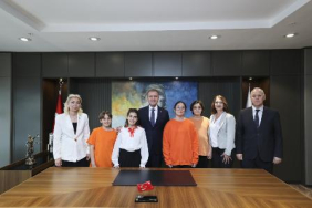 CREATOR: gd-jpeg v1.0 (using IJG JPEG v90), default quality