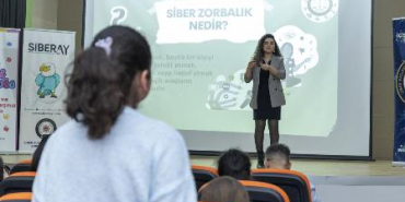 CREATOR: gd-jpeg v1.0 (using IJG JPEG v90), default quality