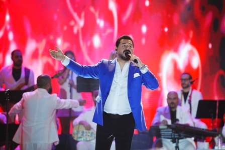 MERS__N_KYF___SERKAN_KAYA_KONSER