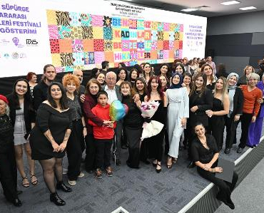 CREATOR: gd-jpeg v1.0 (using IJG JPEG v90), default quality