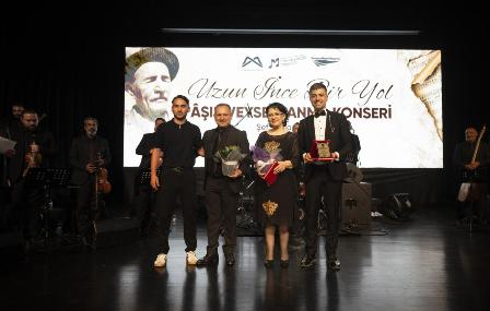 CREATOR: gd-jpeg v1.0 (using IJG JPEG v90), default quality