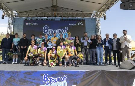 CREATOR: gd-jpeg v1.0 (using IJG JPEG v90), default quality