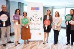 CREATOR: gd-jpeg v1.0 (using IJG JPEG v90), default quality