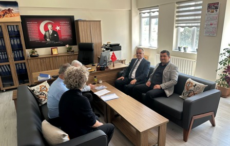 kaymakam okul ziyaret1