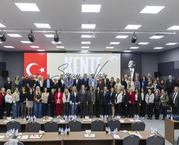 CREATOR: gd-jpeg v1.0 (using IJG JPEG v90), default quality