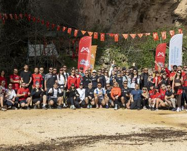 CREATOR: gd-jpeg v1.0 (using IJG JPEG v90), default quality