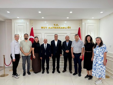 tiyatro muallim oyuncak
